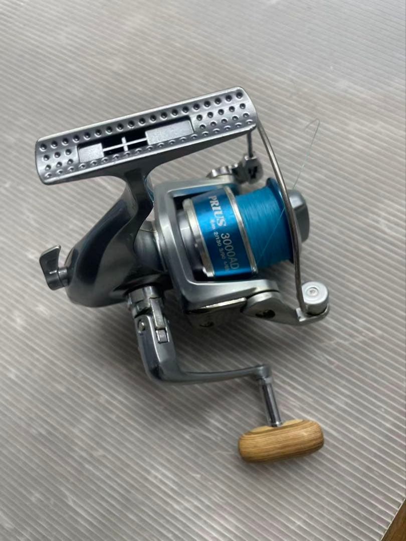 alpha tackle PRIUS 3000AD スピニングリール 美品